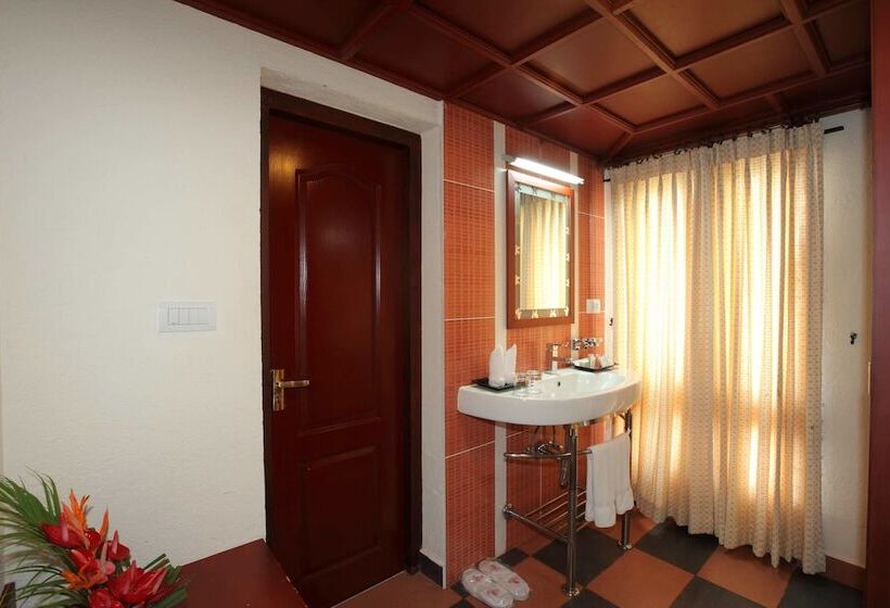 스탠다드 룸 호수 전망, The World Backwaters, Alleppey