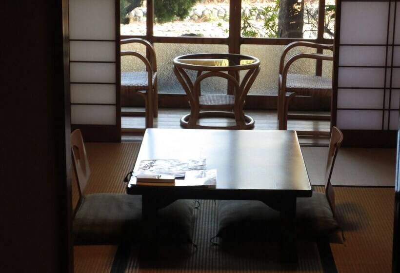 Номер Стандарт Вид на Реку, K S House Ito Onsen  Historical Ryokan Hostel