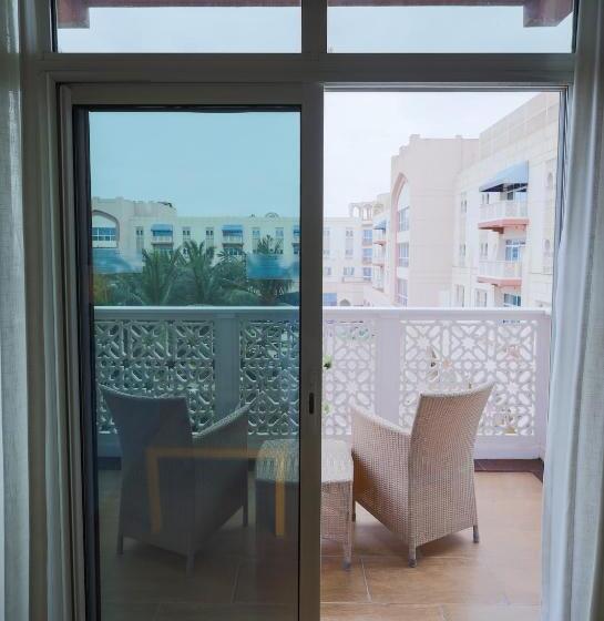 سوئیت اجرایی با چشم‌انداز باغ, Salalah Gardens Hotel Managed by Safir Hotels & Resorts