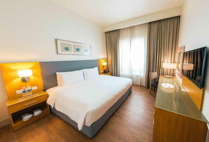 سوئیت اجرایی با چشمانداز باغ, Salalah Gardens Hotel Managed by Safir Hotels & Resorts