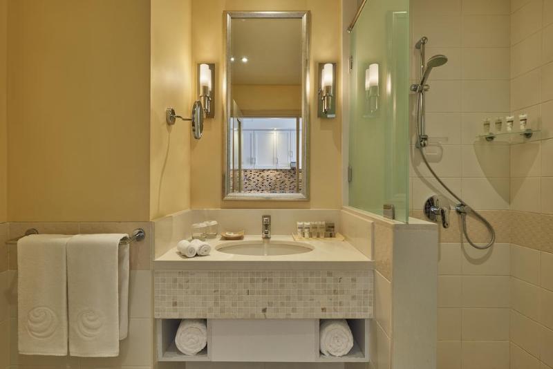 سوییت اجرایی, Salalah Gardens Hotel Managed by Safir Hotels & Resorts