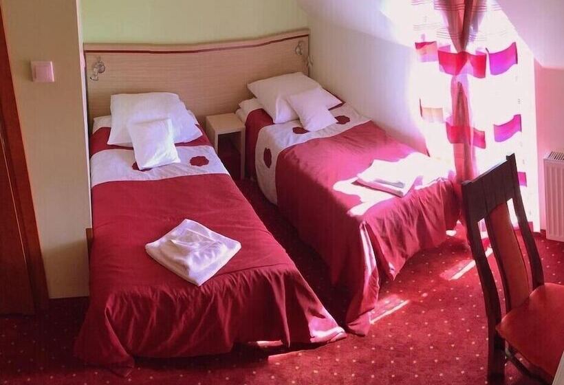 Номер Стандарт, Vinci Hotel Airport