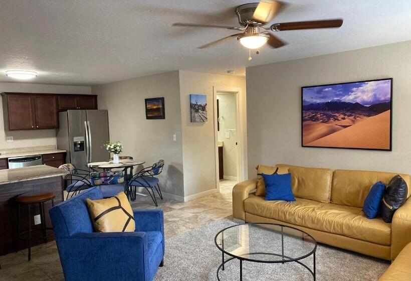 1 Sovrums Lägenhet, Bell & Main Alamosa Studio Suite Walking Distance To Downtown