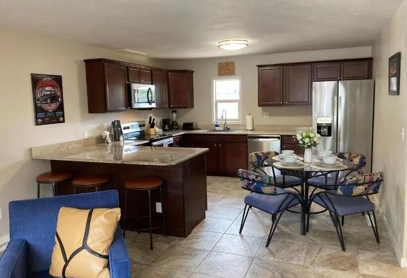 １ベッドルームアパートメント, Bell & Main Alamosa Studio Suite Walking Distance To Downtown