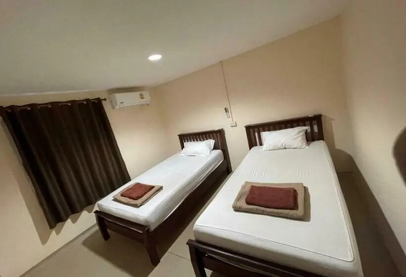 Standart Oda, Phi Phi Paradise Hostel
