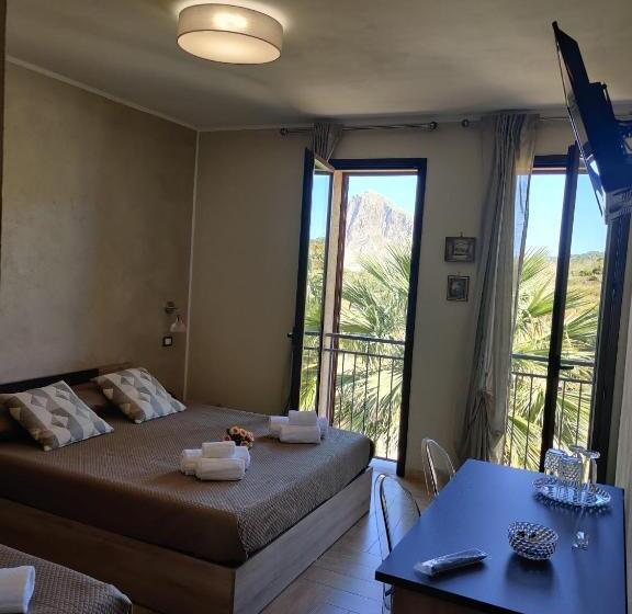 豪华三人间, Raggi Di Sole