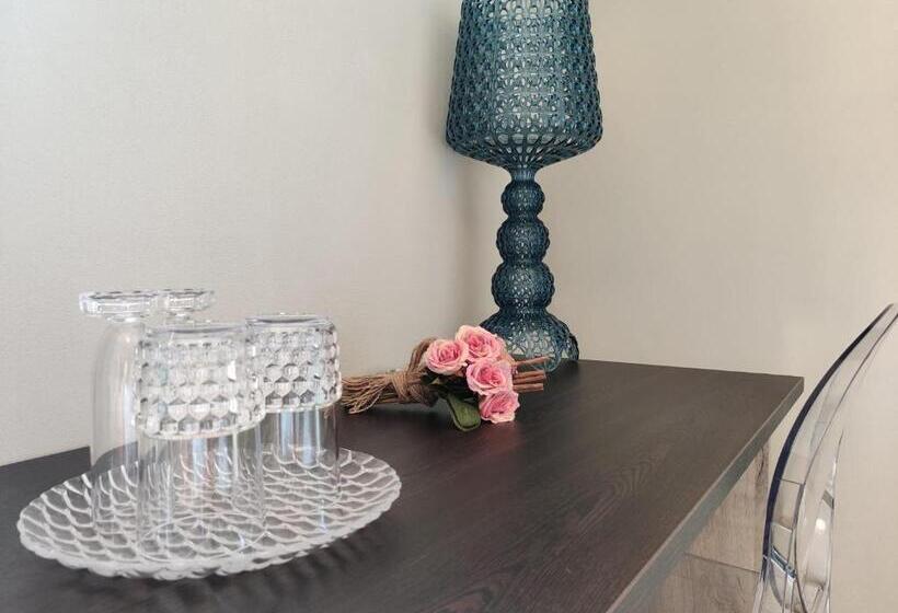 豪华三人间, Raggi Di Sole