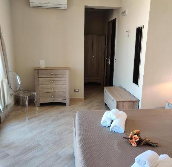 带大床的标准间, Raggi Di Sole