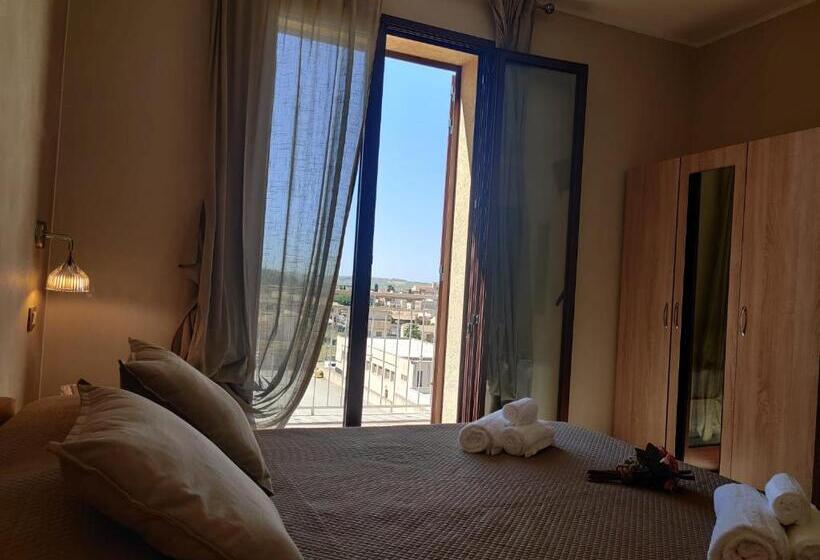 اتاق استاندارد با تخت بزرگ, Raggi Di Sole