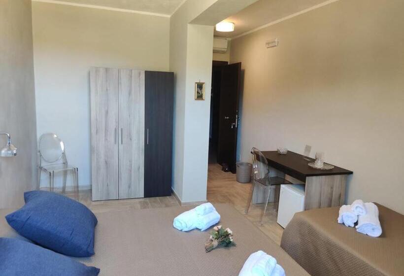 基本三人间, Raggi Di Sole