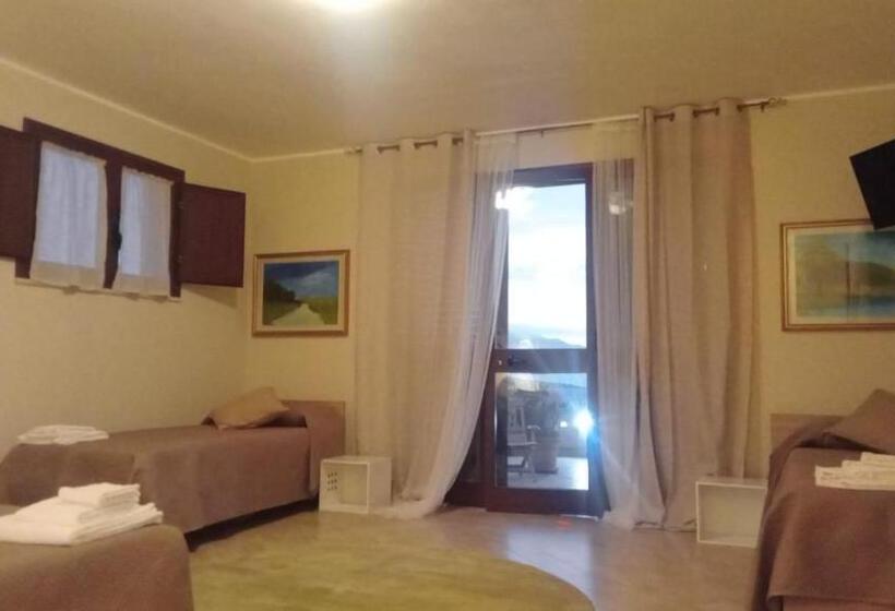 四人标准间, Raggi Di Sole