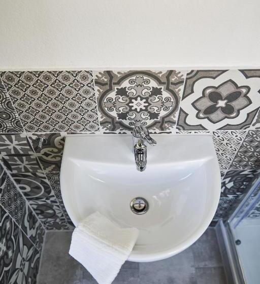 Quarto standart individual, Greenhome Lörrach  Ihre Unterkunft Im 3 Ländereck