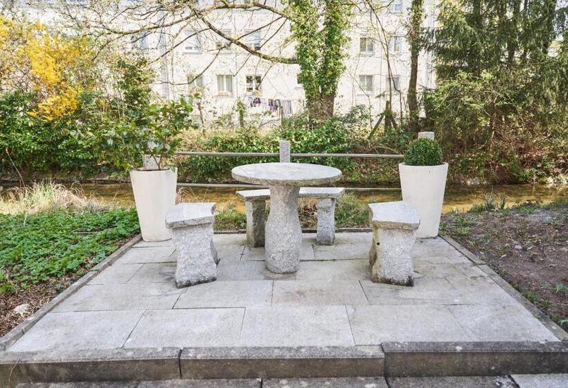 Standaard Éénpersoonskamer, Greenhome Lörrach  Ihre Unterkunft Im 3 Ländereck