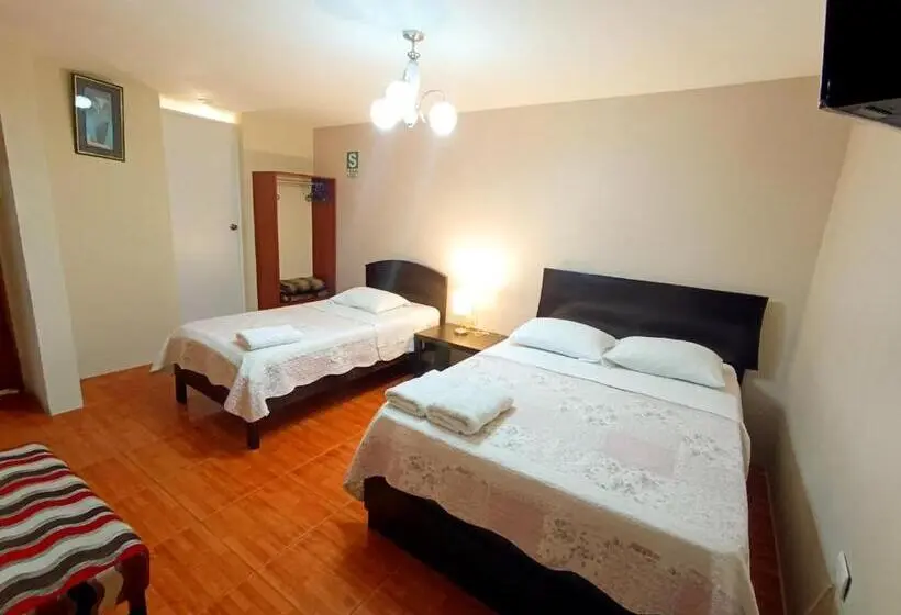 اتاق استاندارد سه نفره, La Encantada
