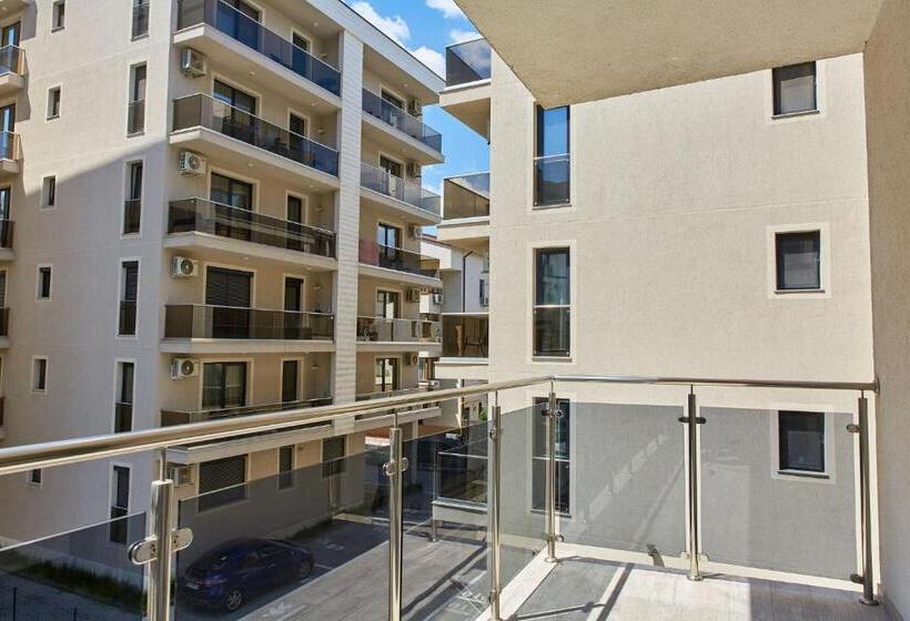 آپارتمان 1 خوابه, Apartamente Astoria