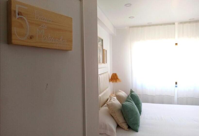 발코니가 있는 스위트, Supertubos House Peniche