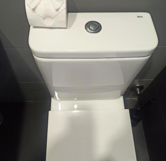 발코니가 있는 스위트, Supertubos House Peniche