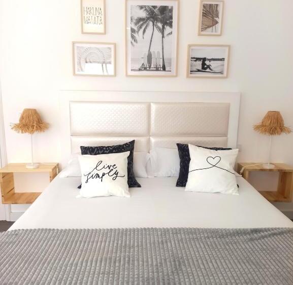 디럭스 스위트, Supertubos House Peniche