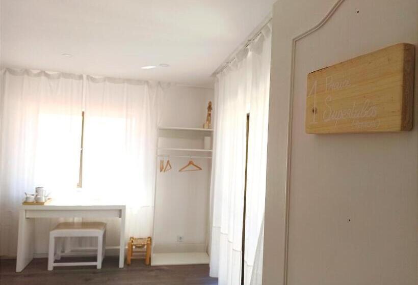 Люкс Повышенной Комфортности, Supertubos House Peniche