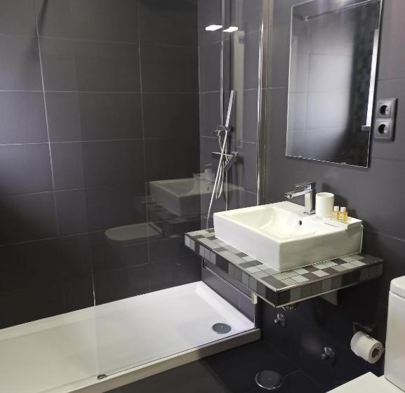 수피리어 스위트, Supertubos House Peniche