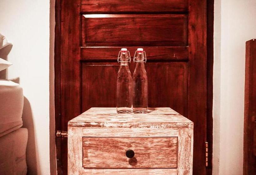 اتاق لوکس سه تخته, Surfer Paradise Villas Bali