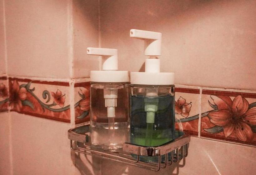 اتاق لوکس سه تخته, Surfer Paradise Villas Bali