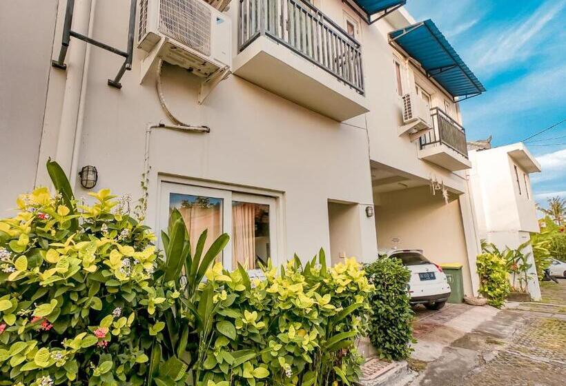 استودیوی لوکس, Surfer Paradise Villas Bali