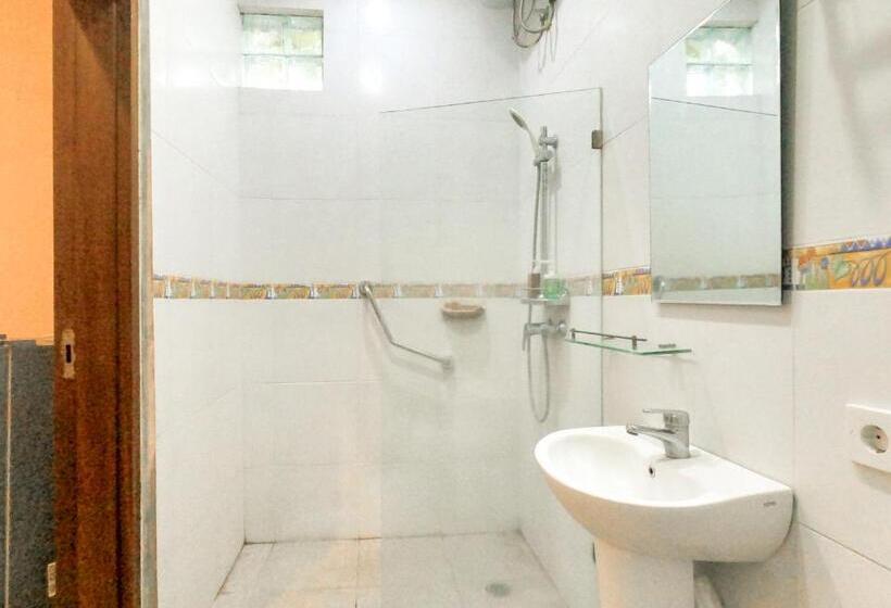 استودیوی لوکس, Surfer Paradise Villas Bali