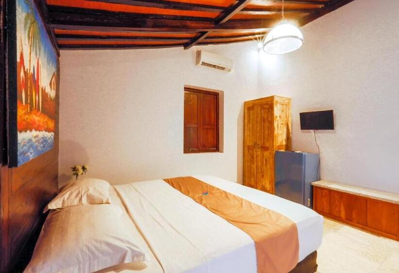 اتاق لوکس سه تخته, Surfer Paradise Villas Bali