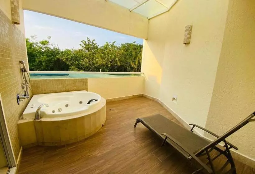 ジュニアスイート, Artisan Family Hotels And Resort Collection Playa Esmeralda