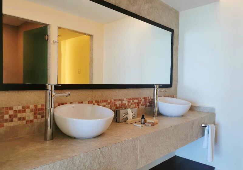 스위트 킹사이즈 침대, Artisan Family Hotels And Resort Collection Playa Esmeralda