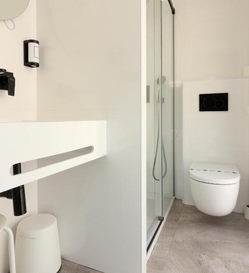 اتاق استاندارد, La Milagrosa