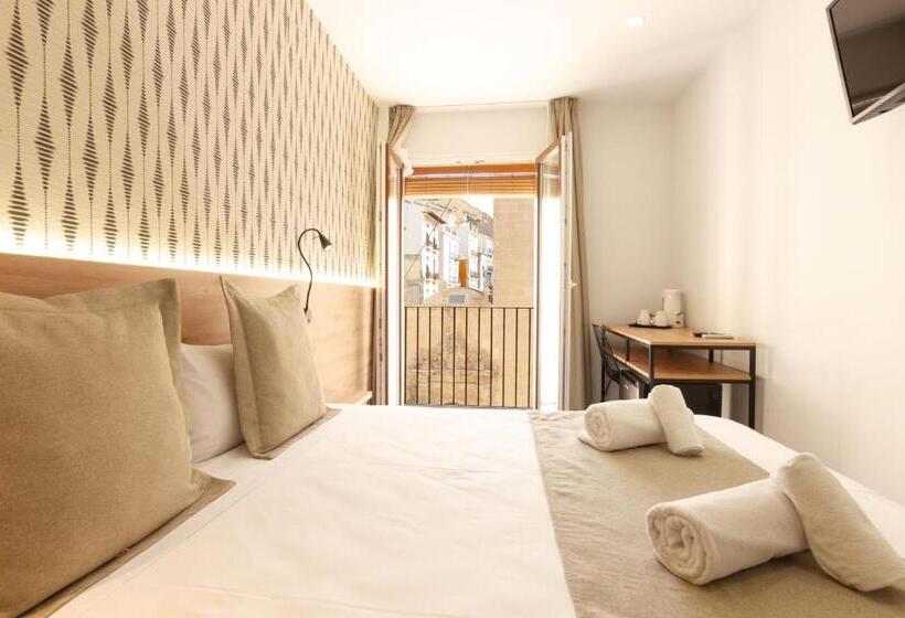 اتاق سوپریور, La Milagrosa