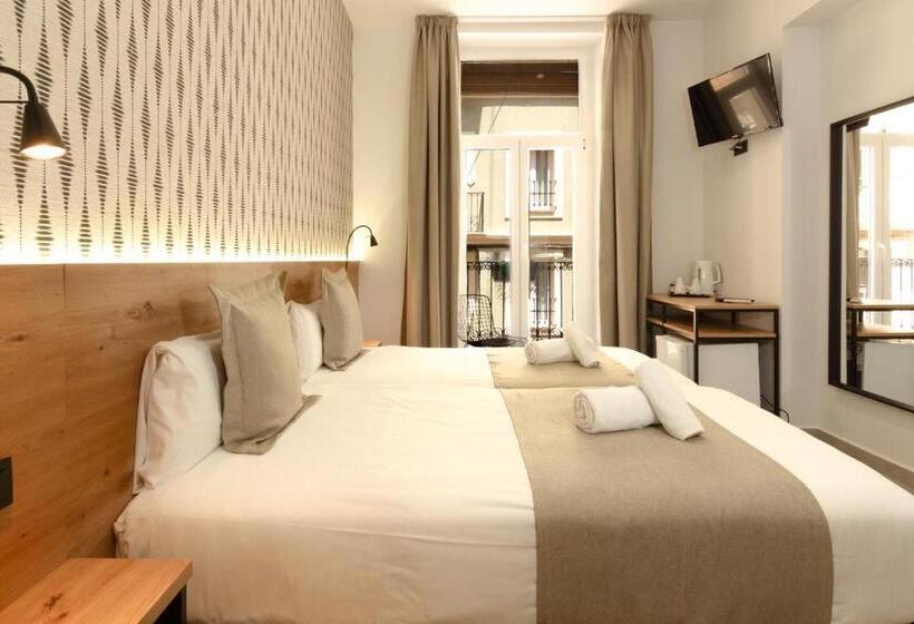 اتاق سوپریور, La Milagrosa