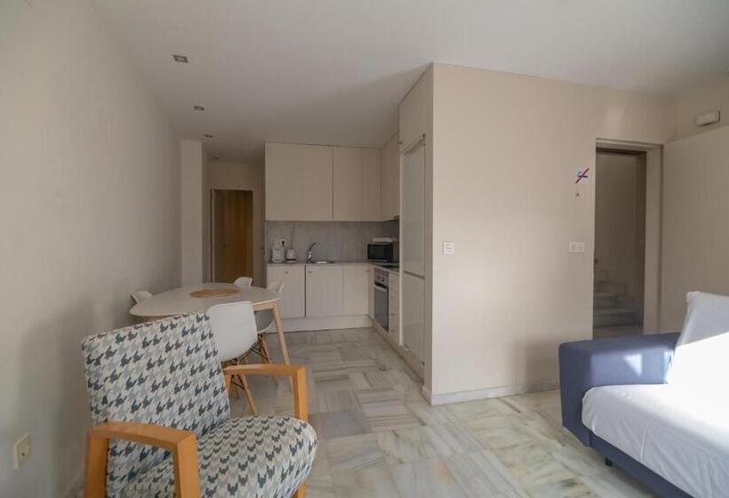 آپارتمان سوپریور 1 خوابه, La Milagrosa