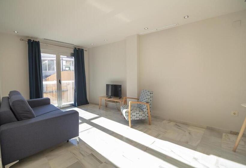 آپارتمان 1 خوابه با تراس, La Milagrosa