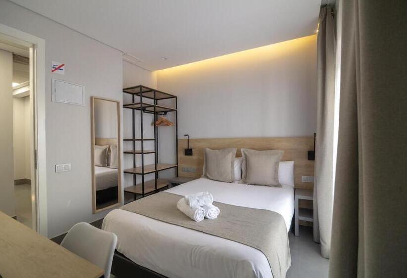 اتاق سوپریور, La Milagrosa