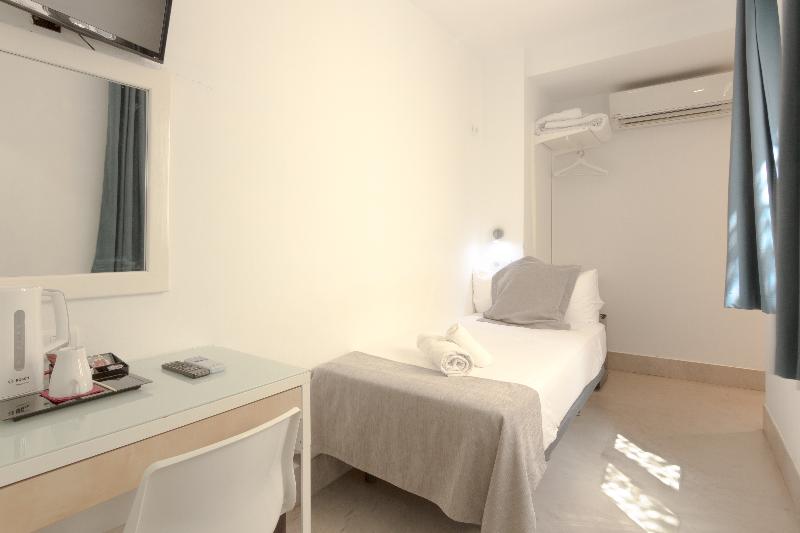 اتاق استاندارد یک نفره, La Milagrosa