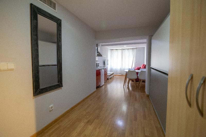 آپارتمان 1 خوابه, La Milagrosa