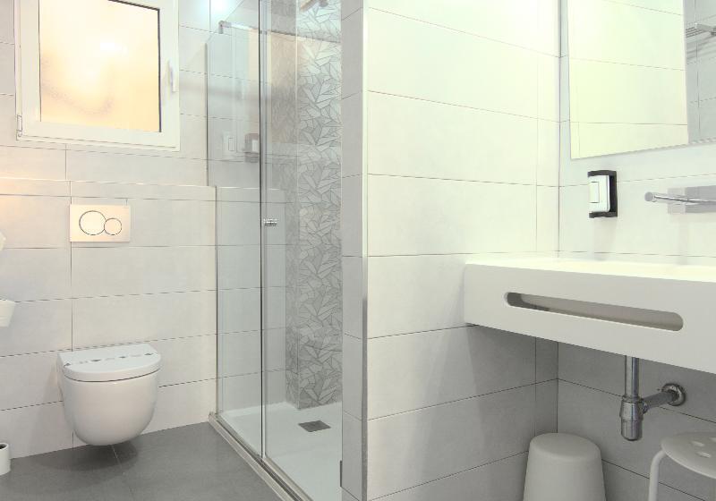 اتاق سوپریور, La Milagrosa