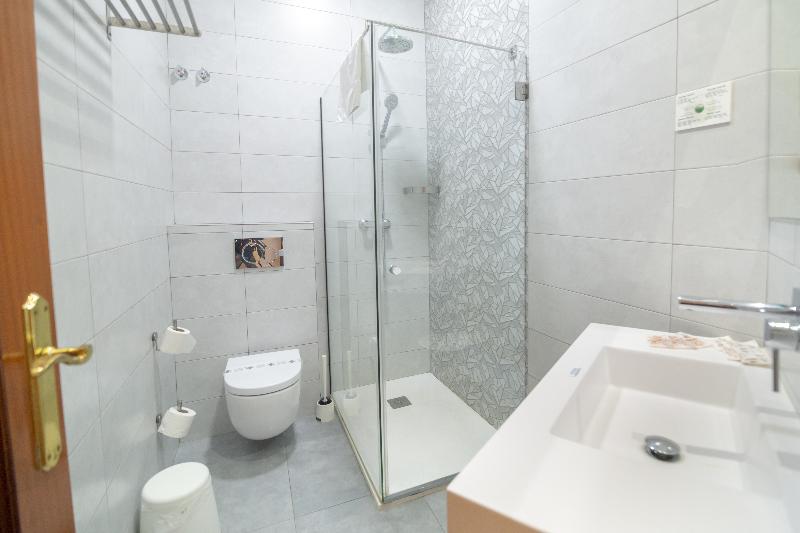 آپارتمان 1 خوابه, La Milagrosa