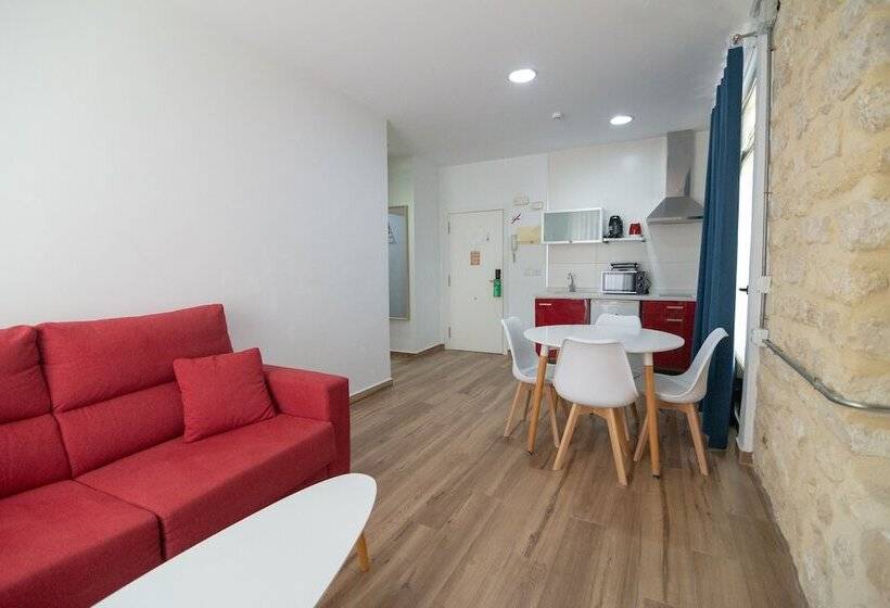 آپارتمان 1 خوابه, La Milagrosa