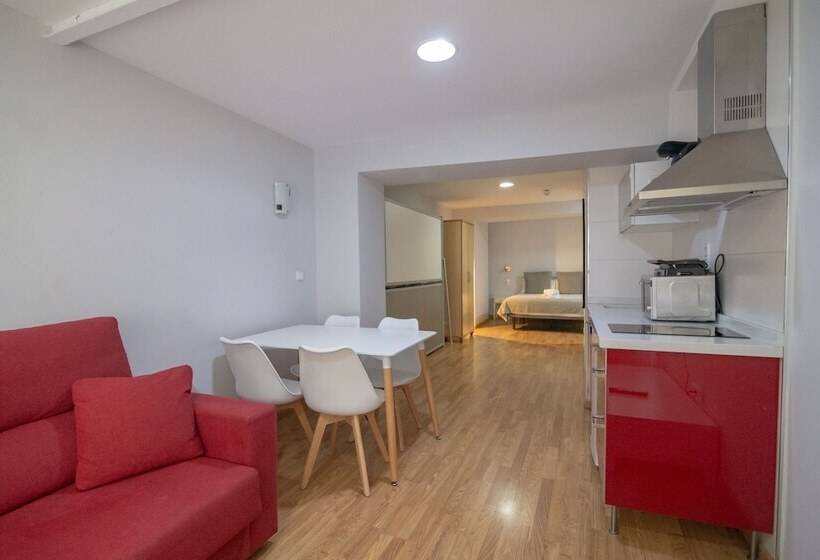 آپارتمان 1 خوابه, La Milagrosa