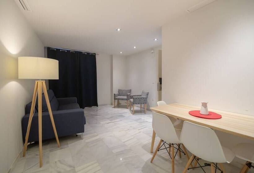 آپارتمان 1 خوابه, La Milagrosa