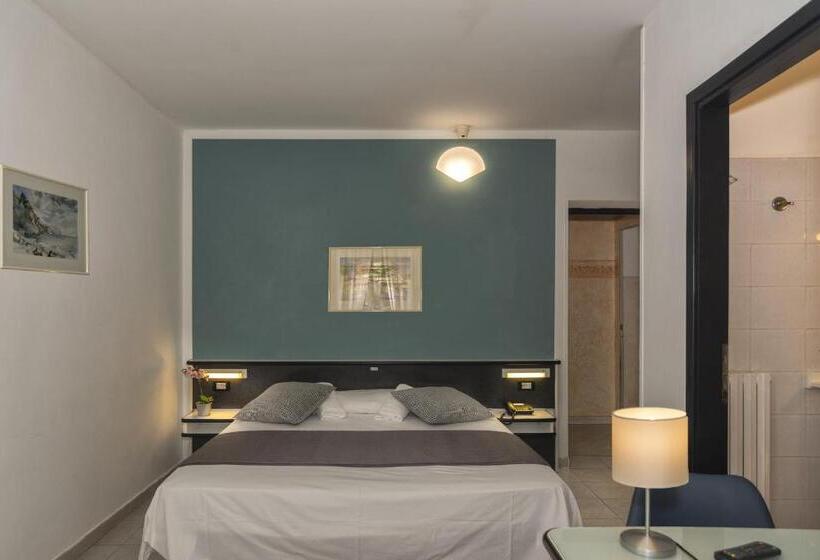 اتاق استاندارد, Amalfitana