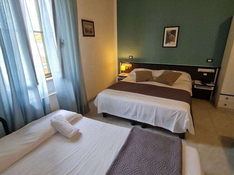 Economy Quadruple Room, Amalfitana