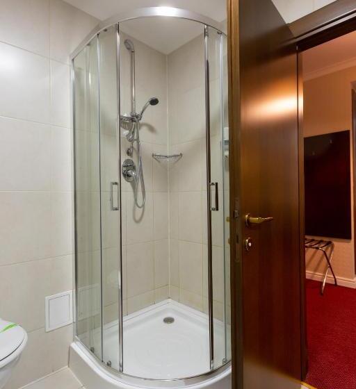 Полулюкс Superior, Art