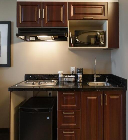 חדר סטנדרט עם מטבח, Best Western Plus Moose Jaw