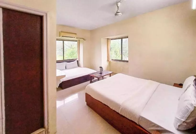 Chambre Familiale, Blue Valley