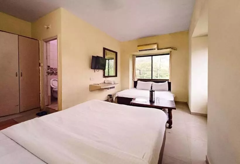 Chambre Familiale, Blue Valley